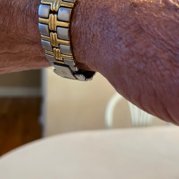 BULOVA | NFL Superbowl Men's two-tone watch-NEW Battery - Picture 13 of 16